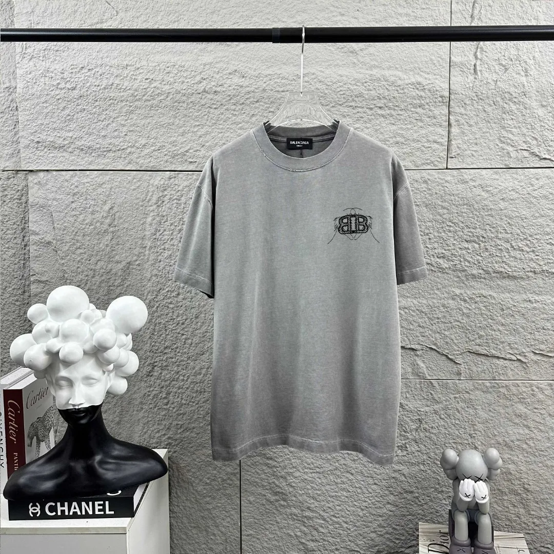 BALENciaga* * 2026 New Arrival B + T Same Style ： Size：S （100-140 ） M （130-160 ） L （150-175 ） XL （160-185 ） XXL （180-220 ）